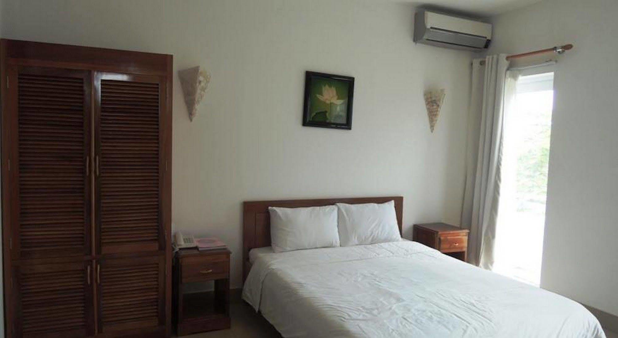 Hotel Golden Lotus à Hué Extérieur photo